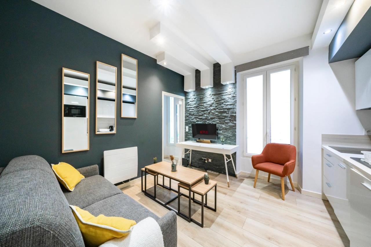 Frontiere De Monaco - Appartement Neuf - Am Beausoleil Bagian luar foto